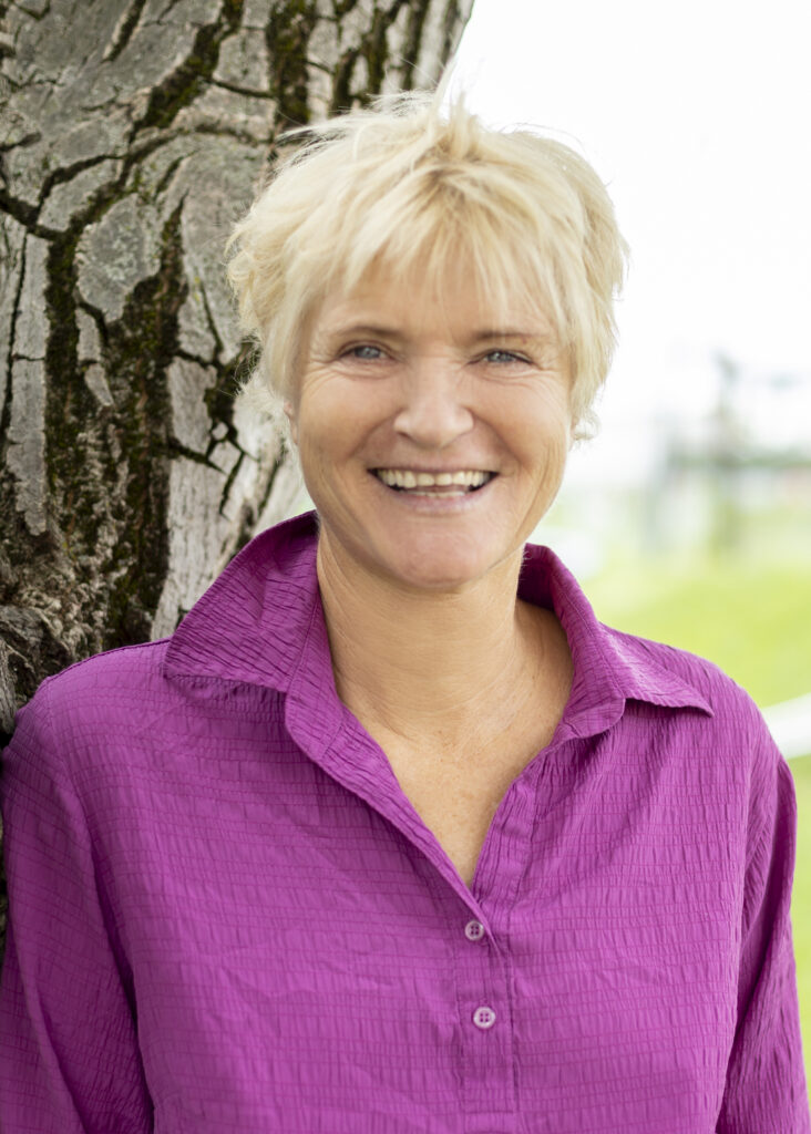 Editha Spitzer, Werken, Bewegung und Sport, Schuleingang